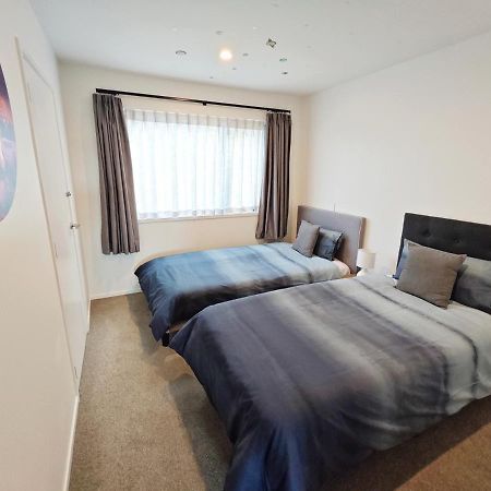 Appartamento Stunning Townhouse - Walking To Botany Shopping Center Auckland Esterno foto